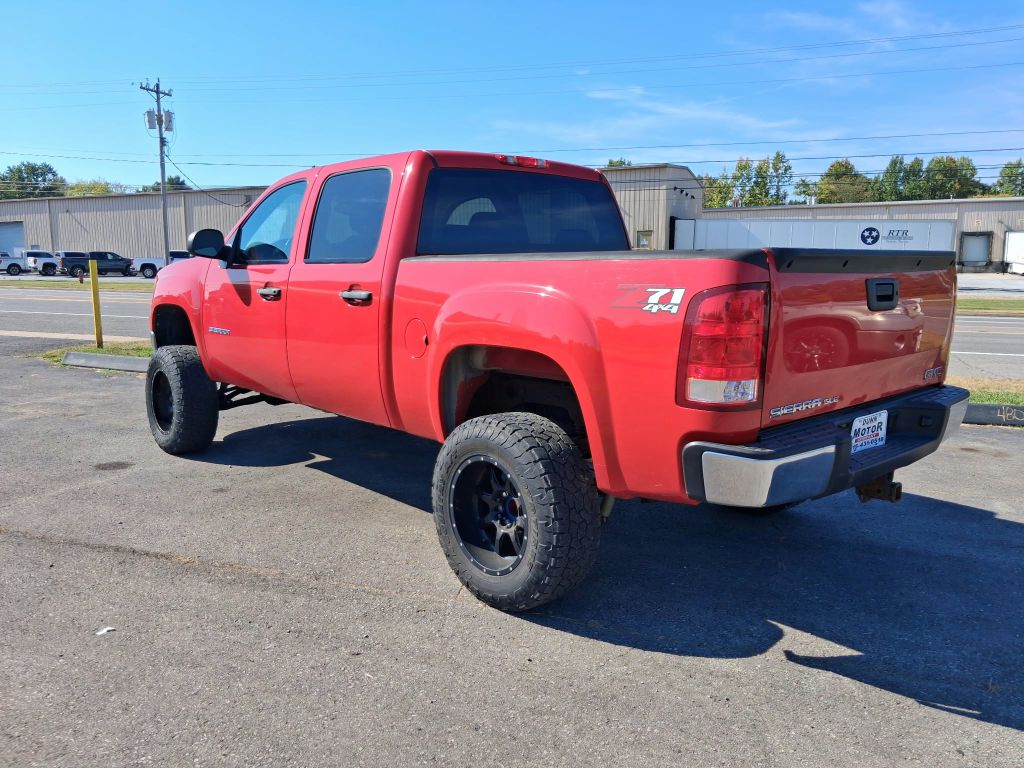 Photo 5 of this GMC SIERRA