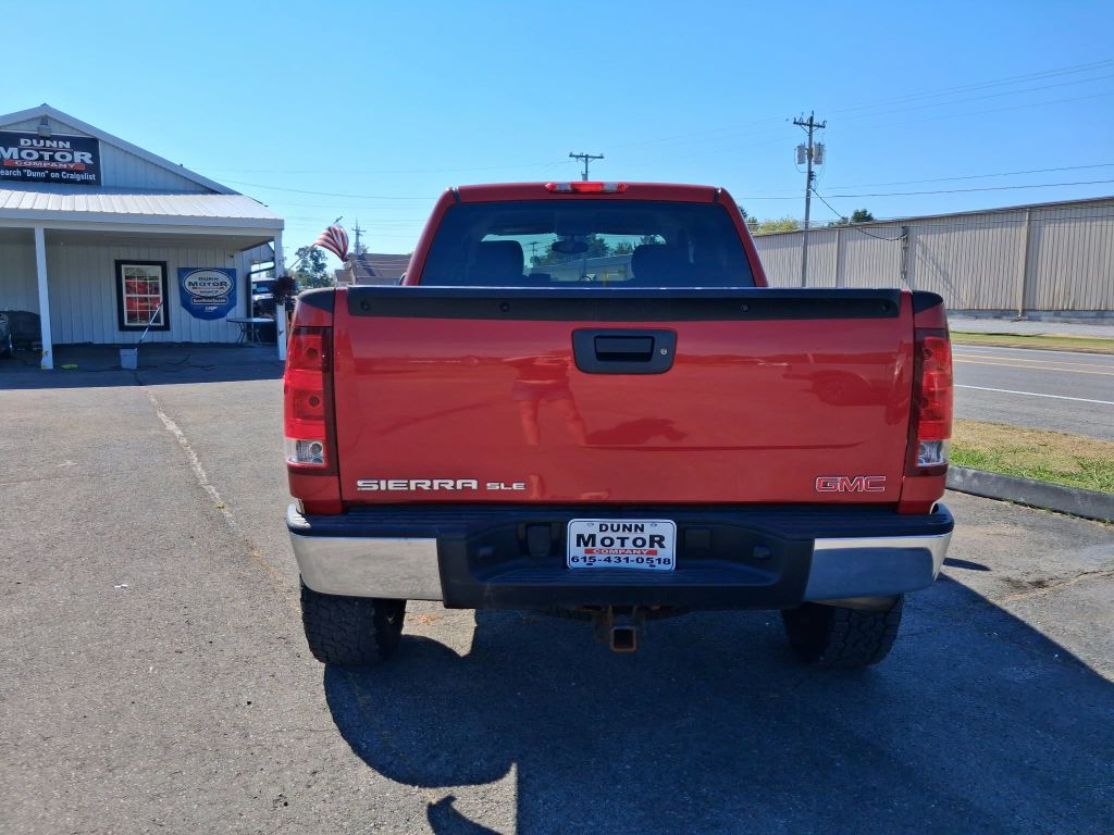 Photo 6 of this GMC SIERRA