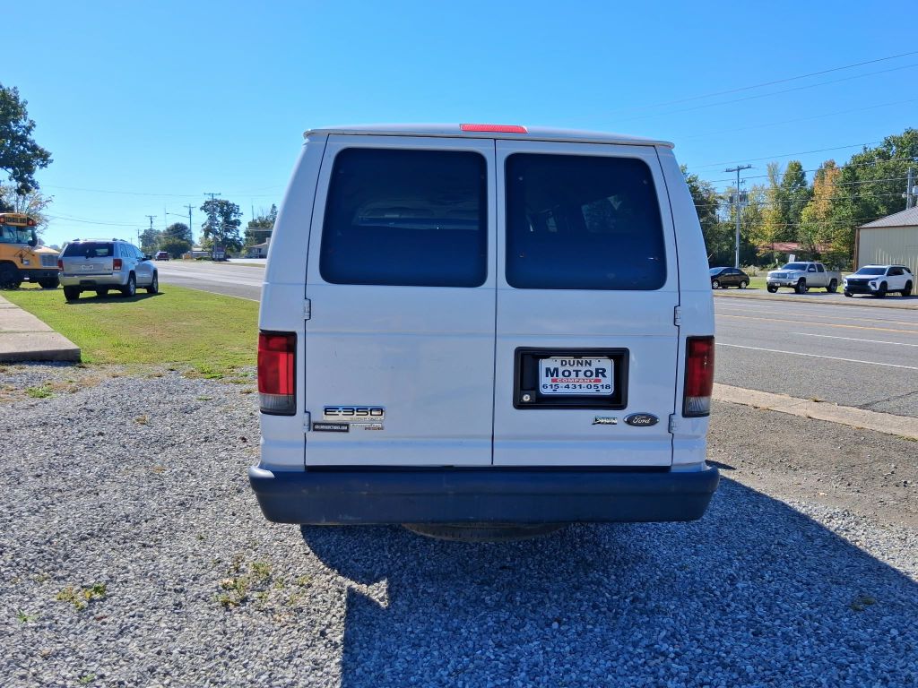 Photo 7 of this FORD ECONOLINE