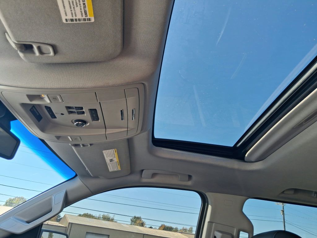 Photo 15 of this CHEVROLET SUBURBAN