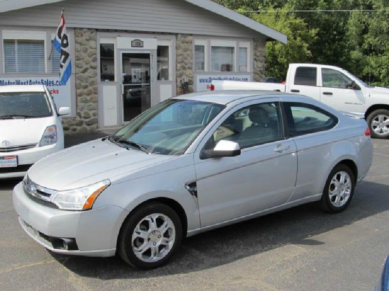Photo 4 of this FORD FOCUS