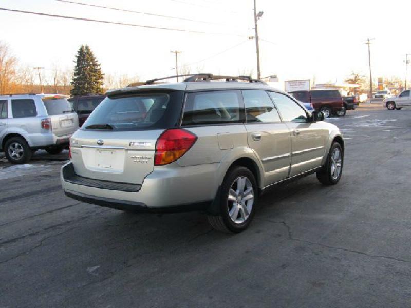 Photo 8 of this SUBARU LEGACY
