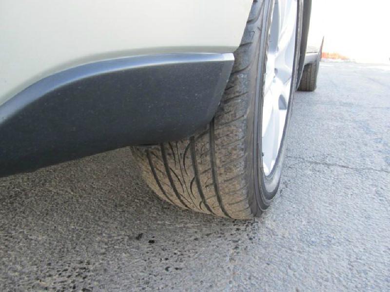 Photo 10 of this SUBARU LEGACY