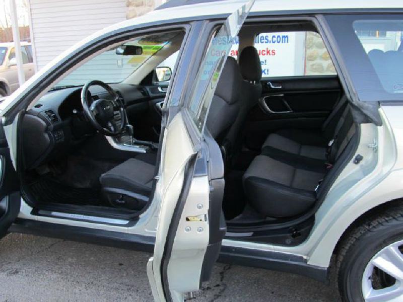 Photo 13 of this SUBARU LEGACY