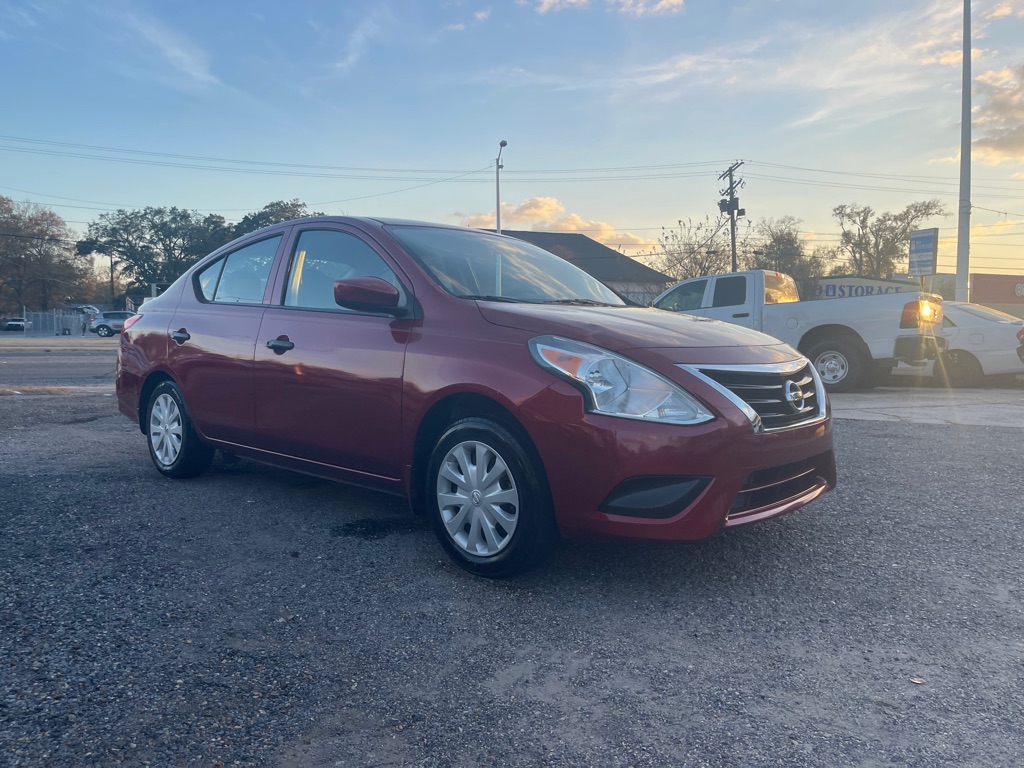 2018 NISSAN VERSA