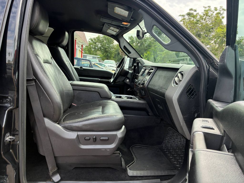 Photo 14 of this FORD F250 SUPER DUTY