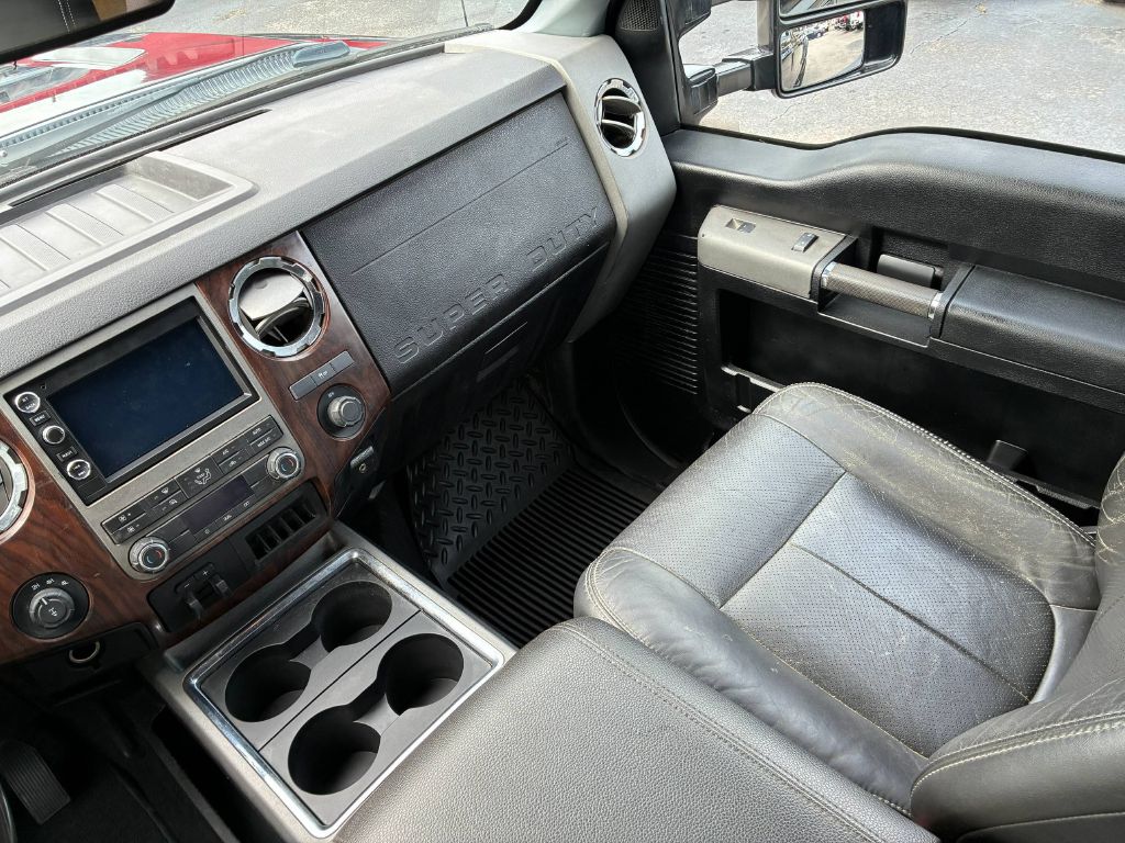 Photo 18 of this FORD F250 SUPER DUTY