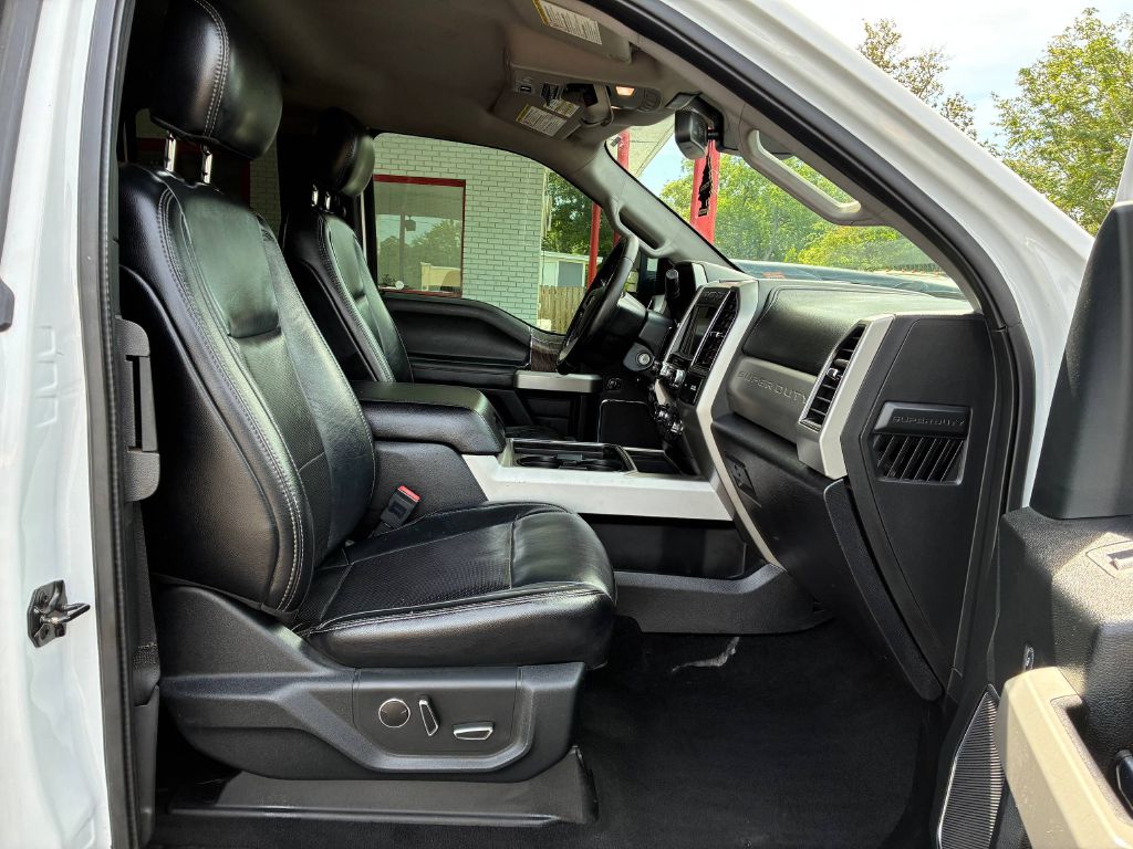 Photo 15 of this FORD F250 SUPER DUTY