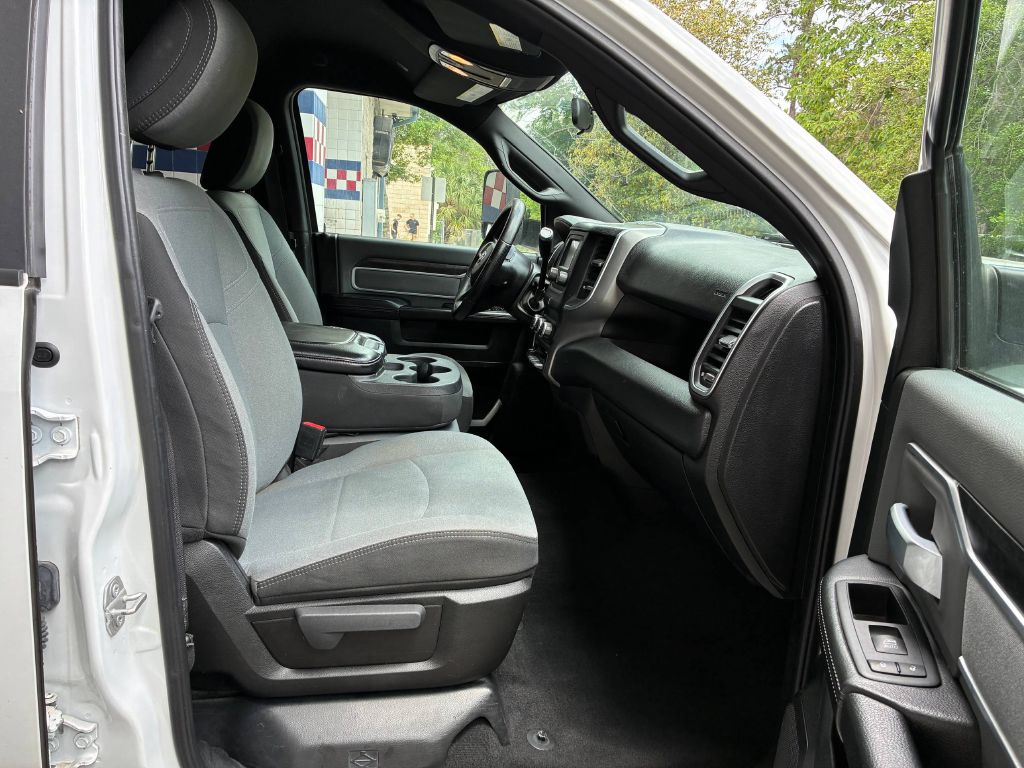 Photo 13 of this RAM 2500