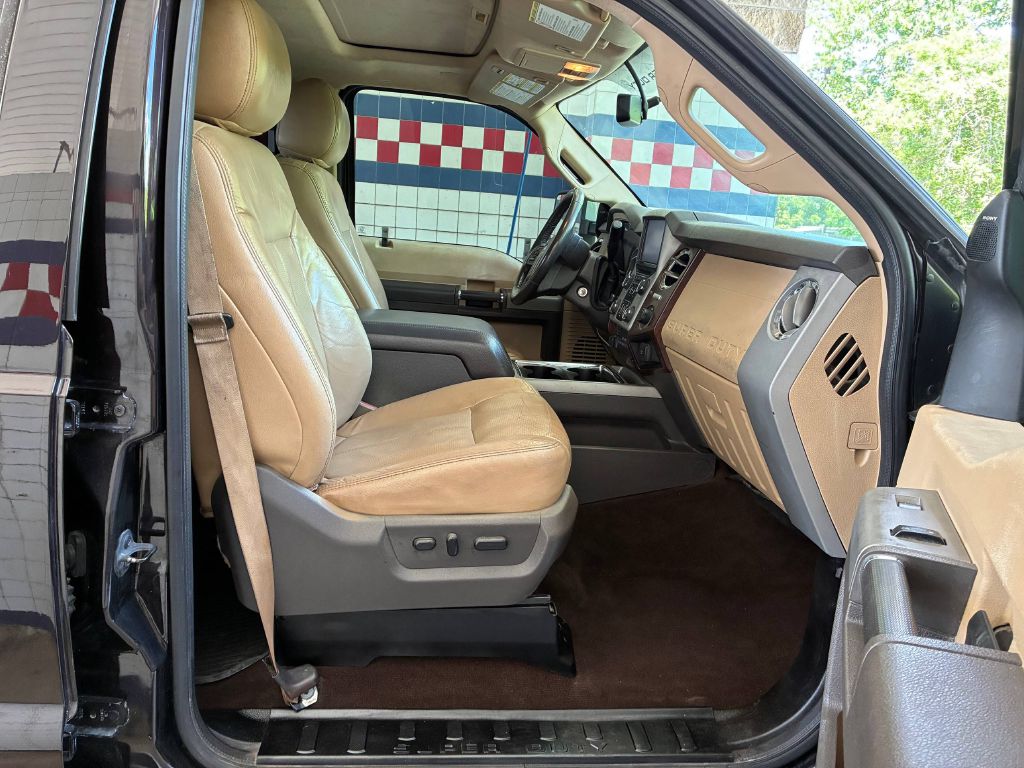Photo 15 of this FORD F250 SUPER DUTY