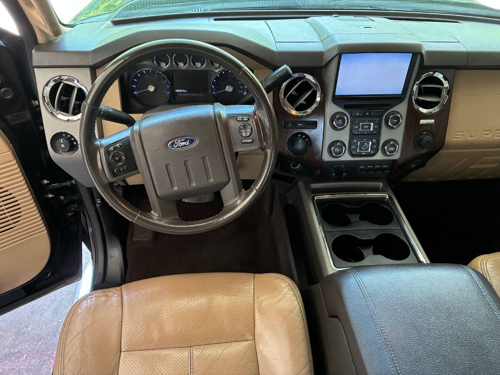 Photo 18 of this FORD F250 SUPER DUTY