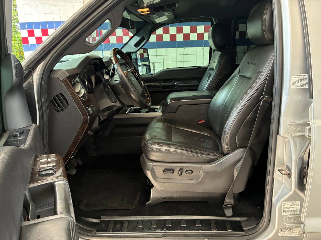 Photo 9 of this FORD F350 SUPER DUTY