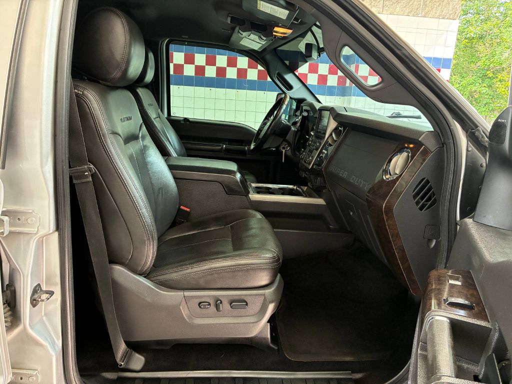 Photo 14 of this FORD F350 SUPER DUTY