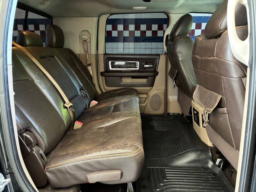 Photo 13 of this DODGE RAM 2500