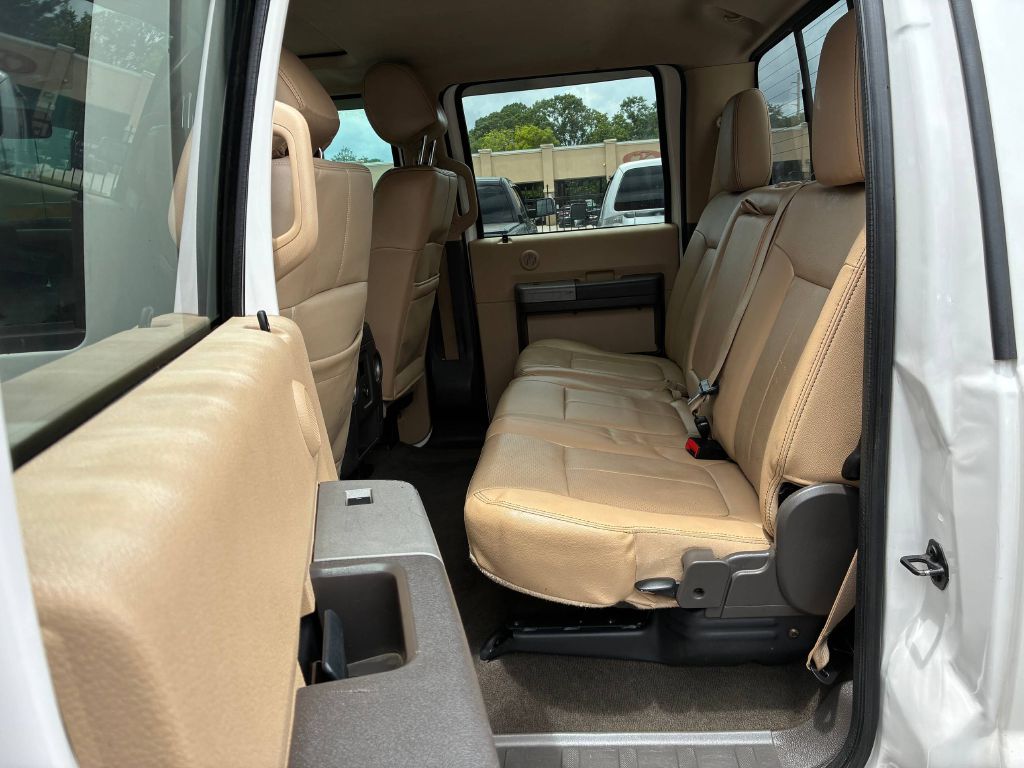 Photo 12 of this FORD F250 SUPER DUTY