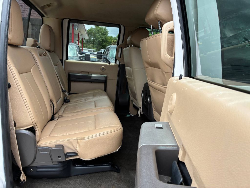 Photo 13 of this FORD F250 SUPER DUTY
