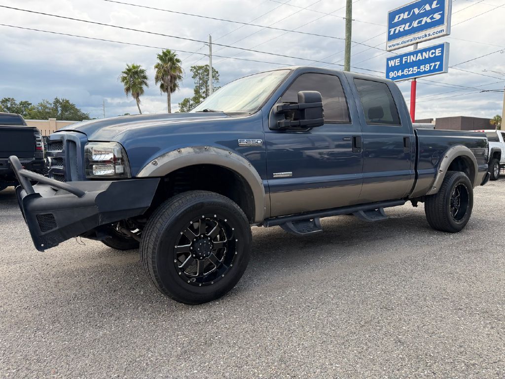 Photo 2 of this FORD F250 SUPER DUTY