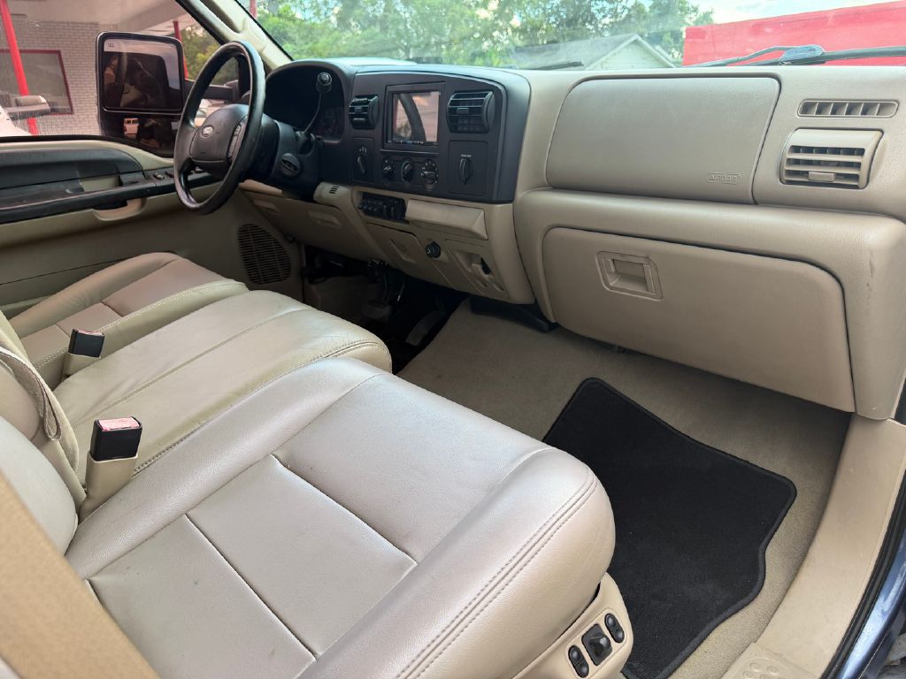 Photo 21 of this FORD F250 SUPER DUTY