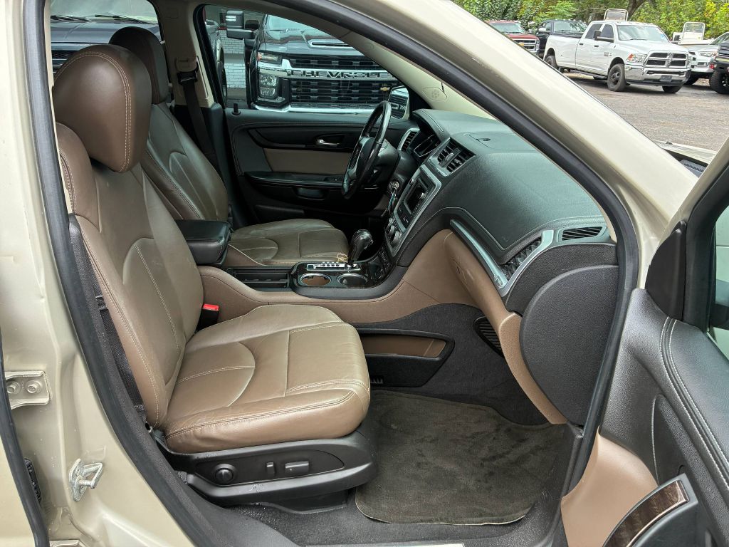 Photo 15 of this GMC ACADIA
