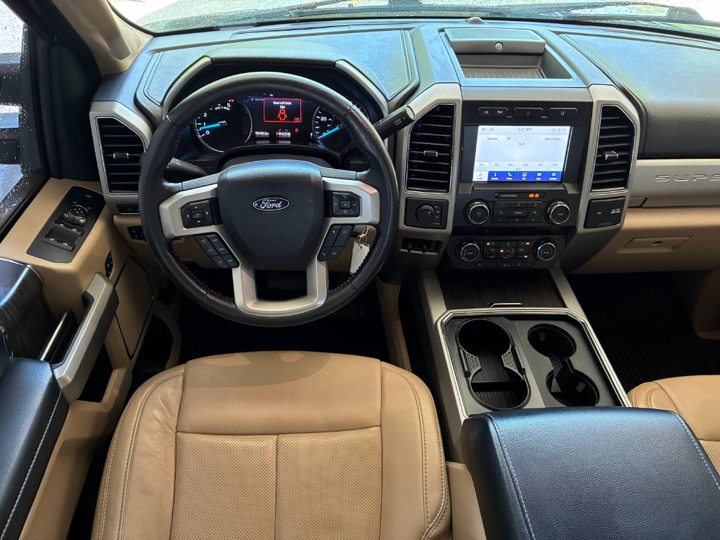 Photo 18 of this FORD F250 SUPER DUTY