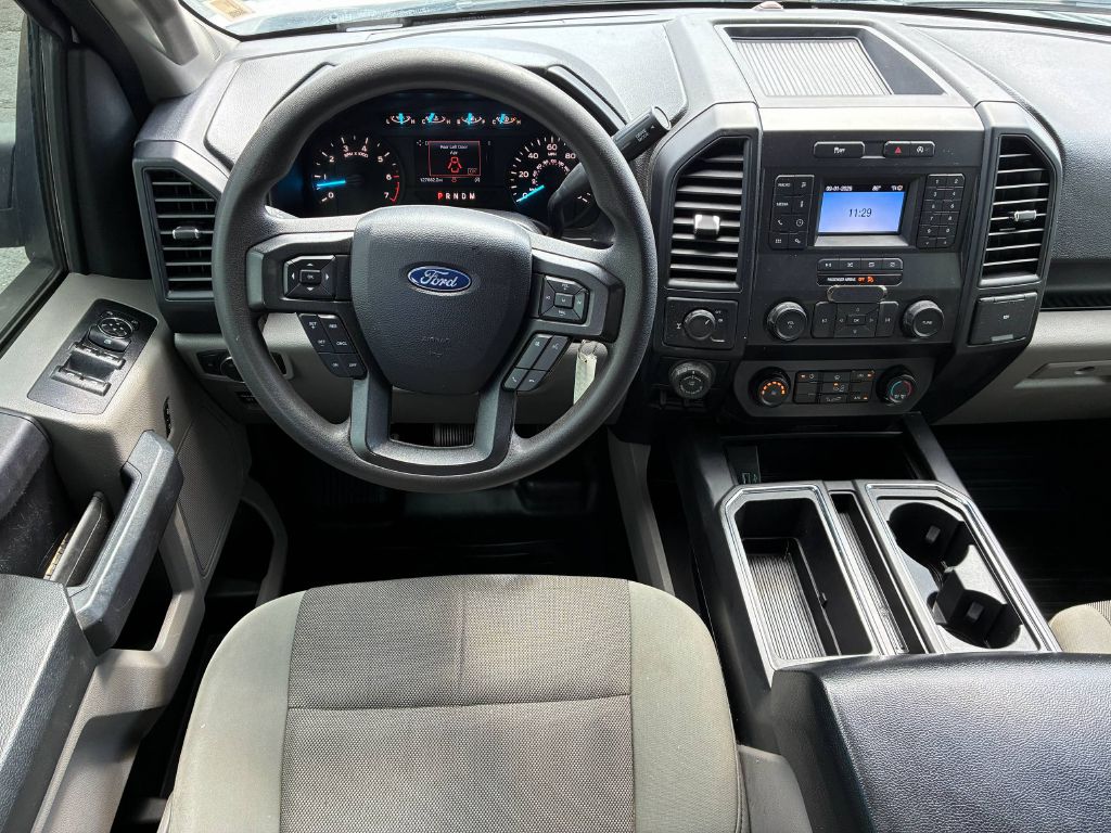 Photo 18 of this FORD F150