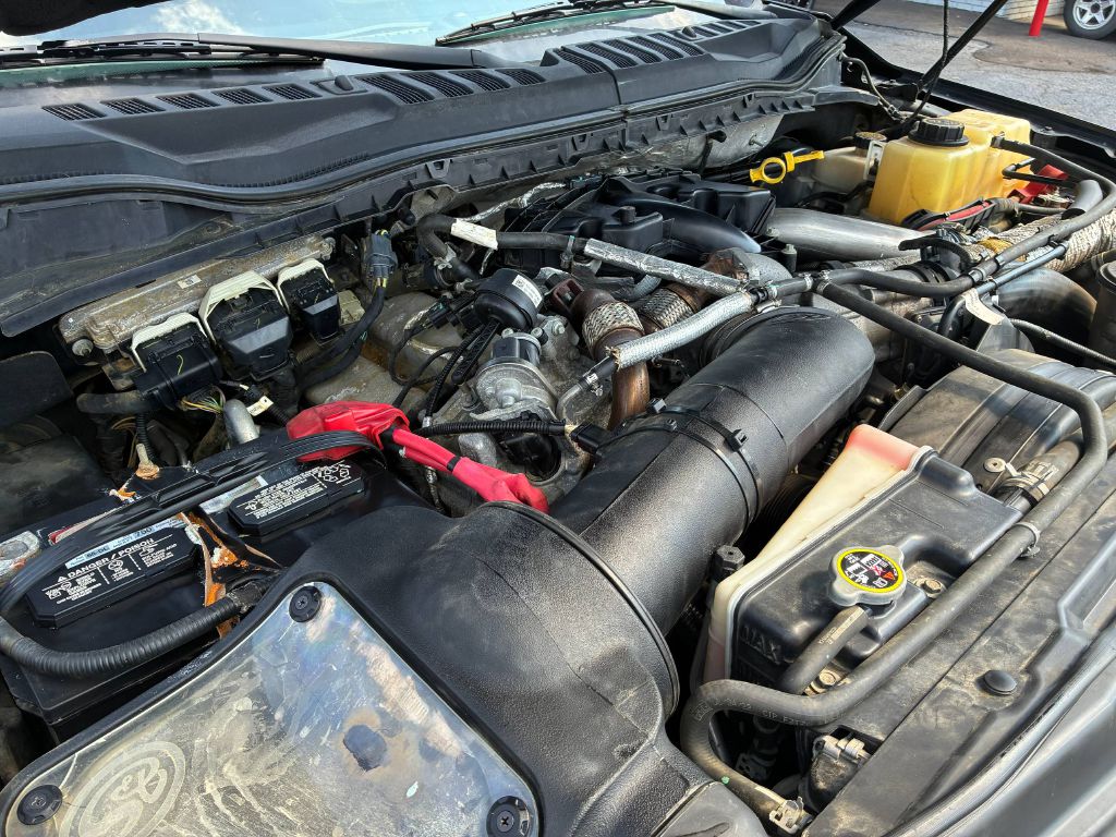 Photo 9 of this FORD F250 SUPER DUTY