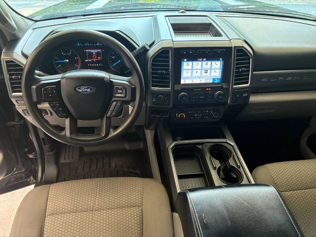 Photo 19 of this FORD F250 SUPER DUTY