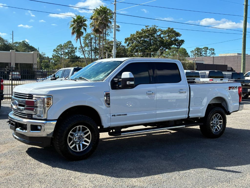 Photo 2 of this FORD F250 SUPER DUTY