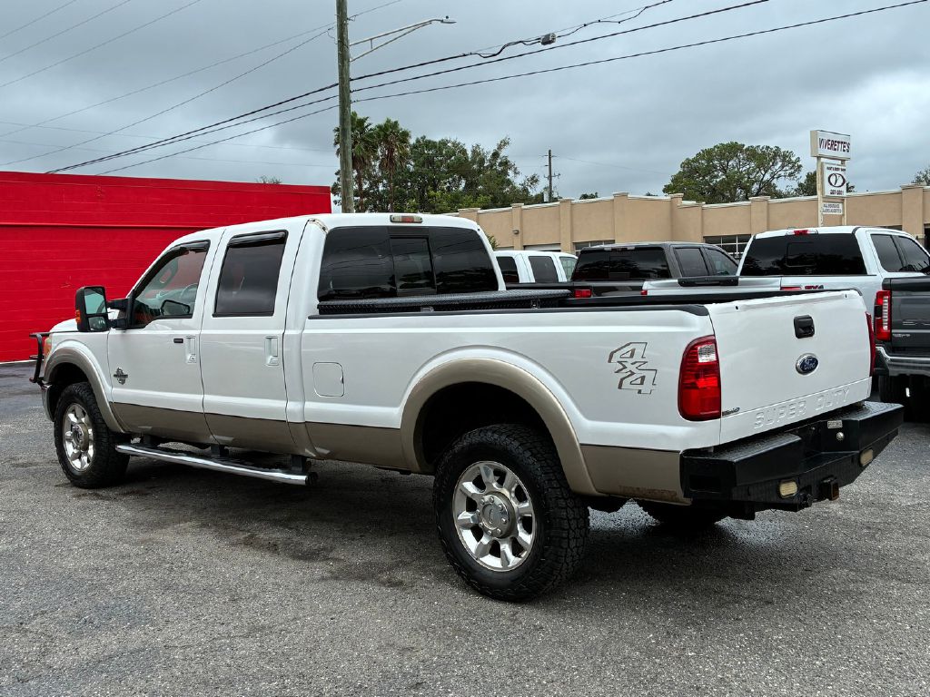 Photo 3 of this FORD F350 SUPER DUTY