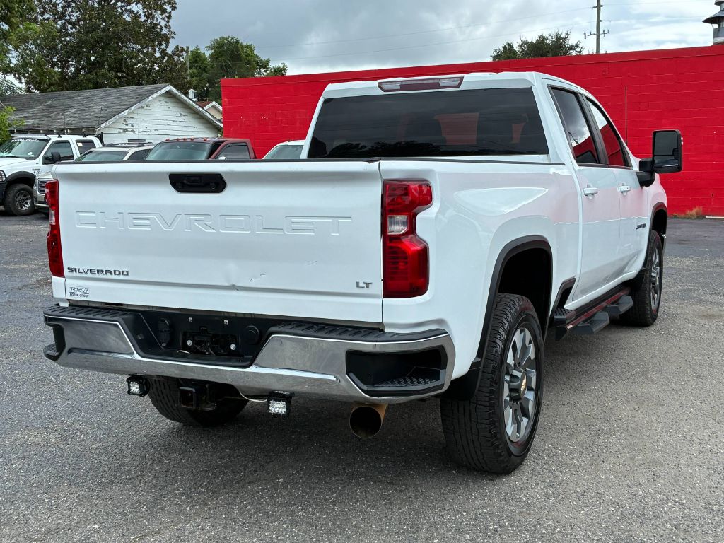 Photo 5 of this CHEVROLET SILVERADO 2500