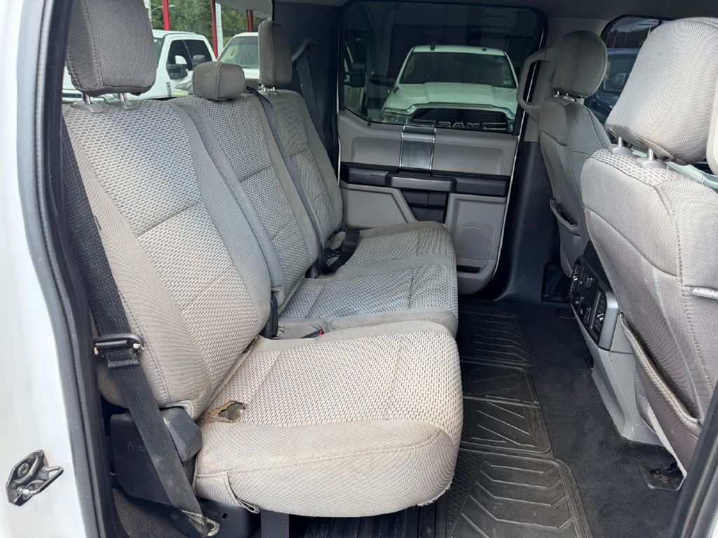 Photo 19 of this FORD F250 SUPER DUTY