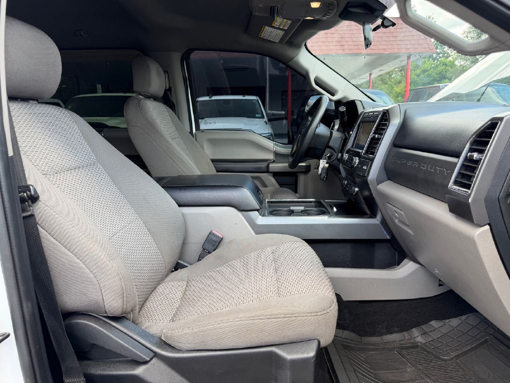 Photo 22 of this FORD F250 SUPER DUTY