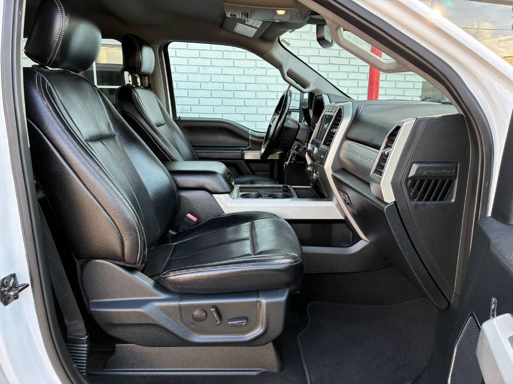 Photo 15 of this FORD F250 SUPER DUTY