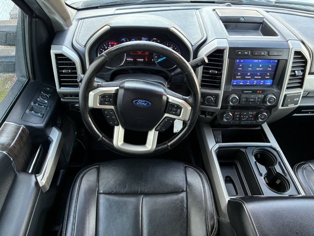 Photo 18 of this FORD F250 SUPER DUTY