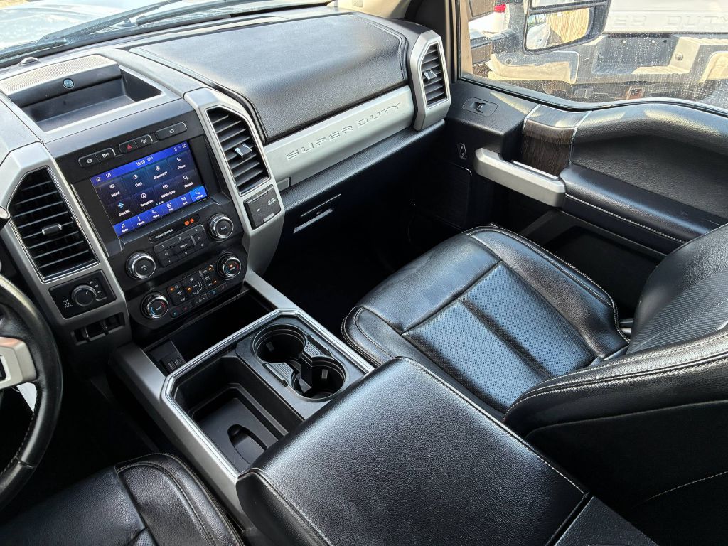 Photo 19 of this FORD F250 SUPER DUTY