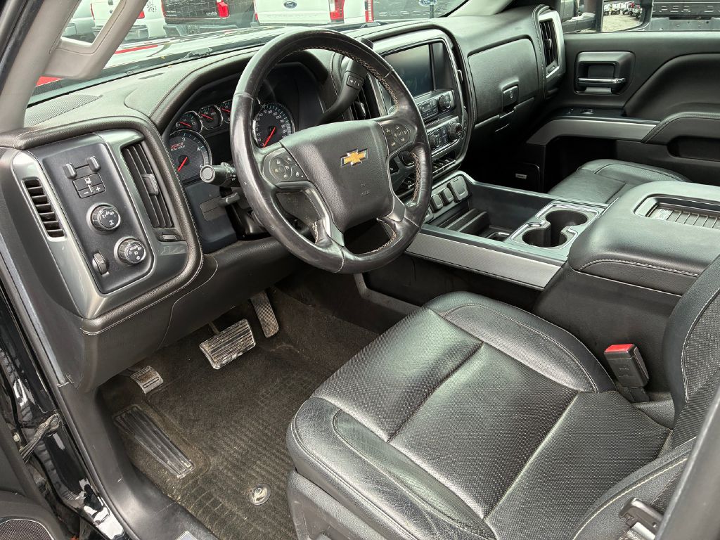 Photo 10 of this CHEVROLET SILVERADO 2500