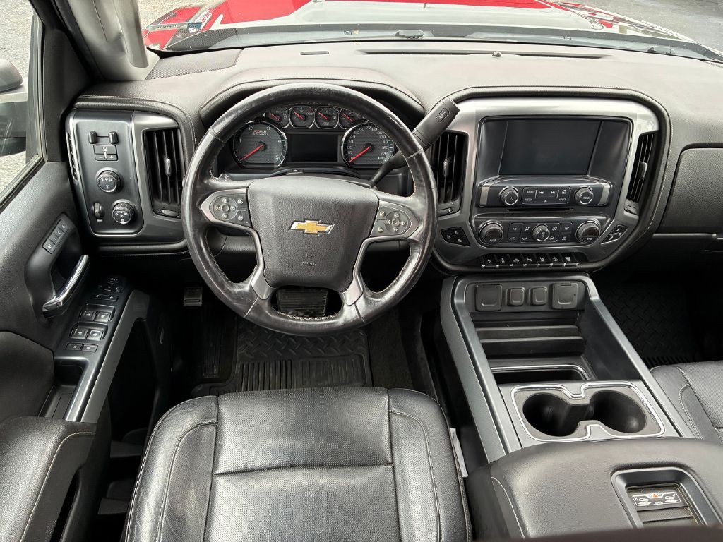 Photo 18 of this CHEVROLET SILVERADO 2500