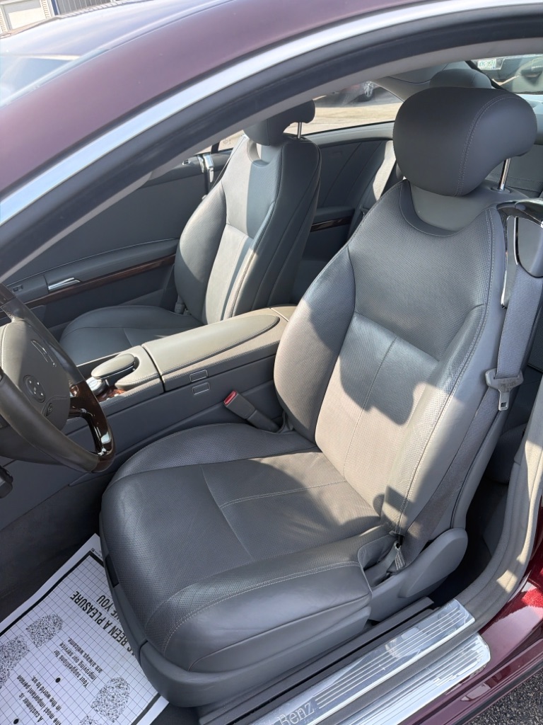 Photo 8 of this MERCEDES-BENZ CL