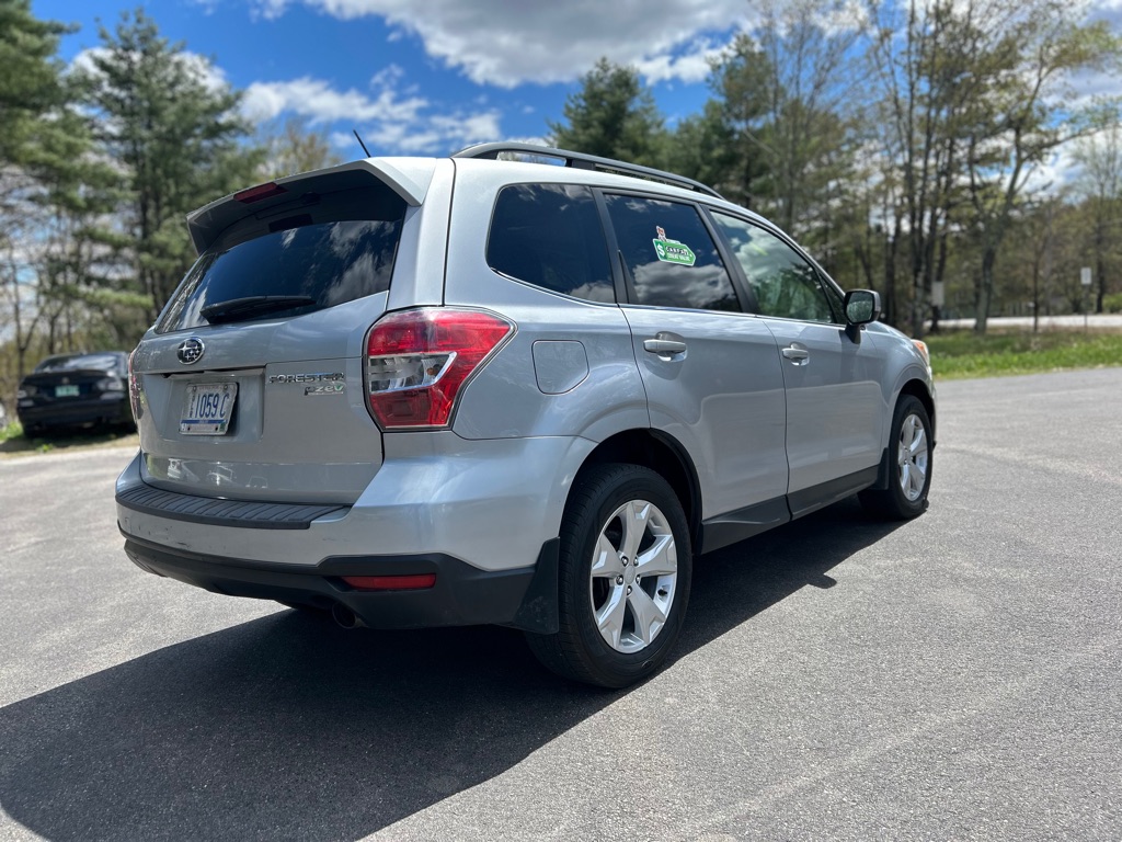 Photo 9 of this SUBARU FORESTER