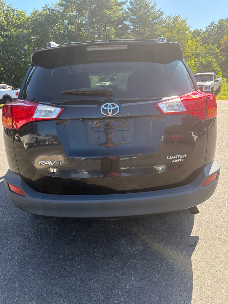 Photo 6 of this TOYOTA RAV4