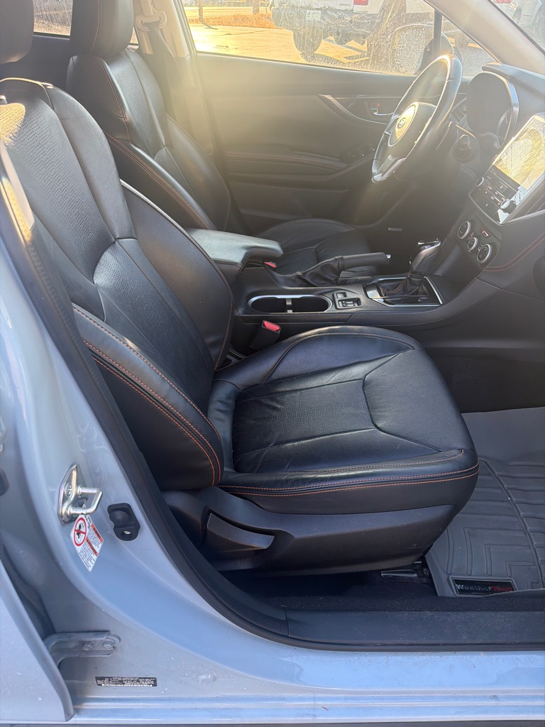 Photo 11 of this SUBARU CROSSTREK