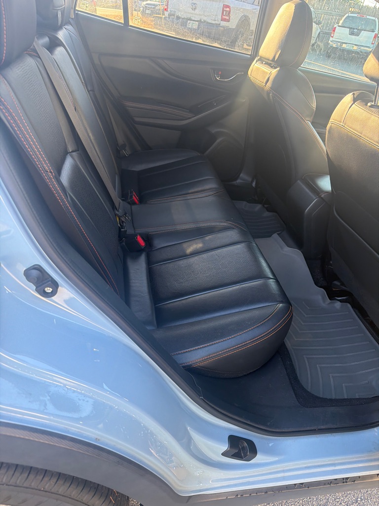 Photo 13 of this SUBARU CROSSTREK