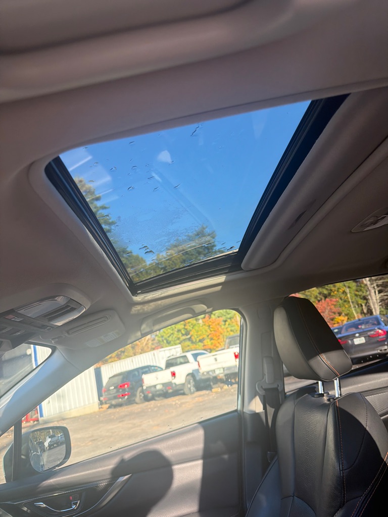 Photo 16 of this SUBARU CROSSTREK