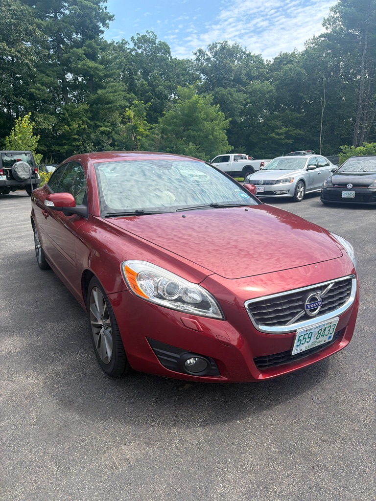 Photo 3 of this VOLVO C70