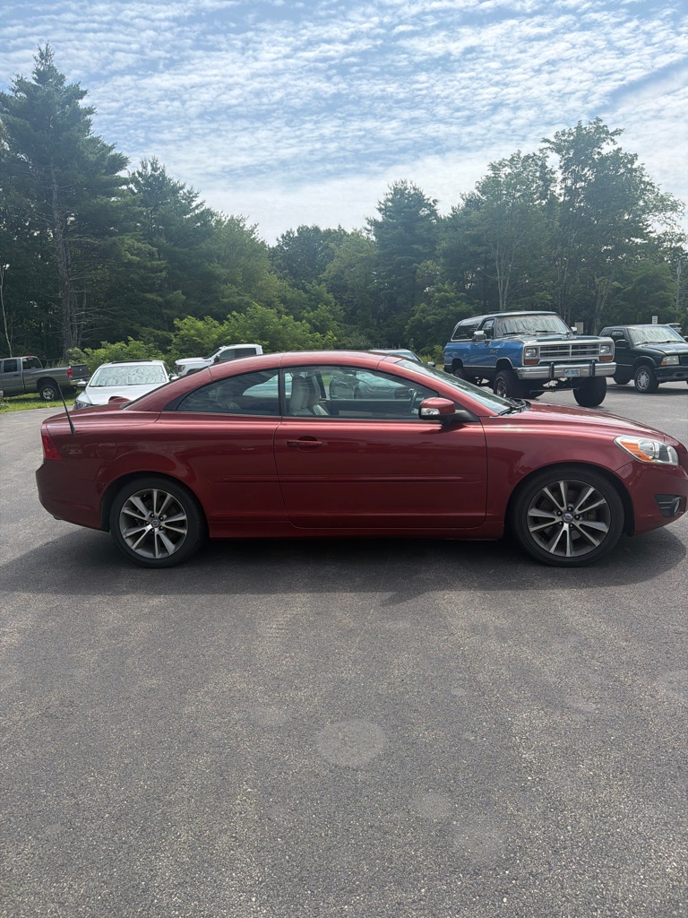 Photo 5 of this VOLVO C70
