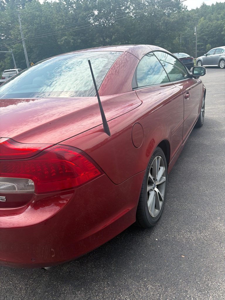 Photo 6 of this VOLVO C70