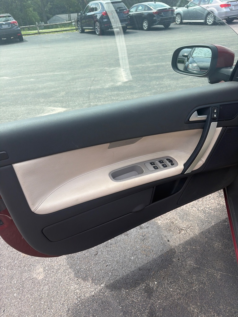 Photo 10 of this VOLVO C70