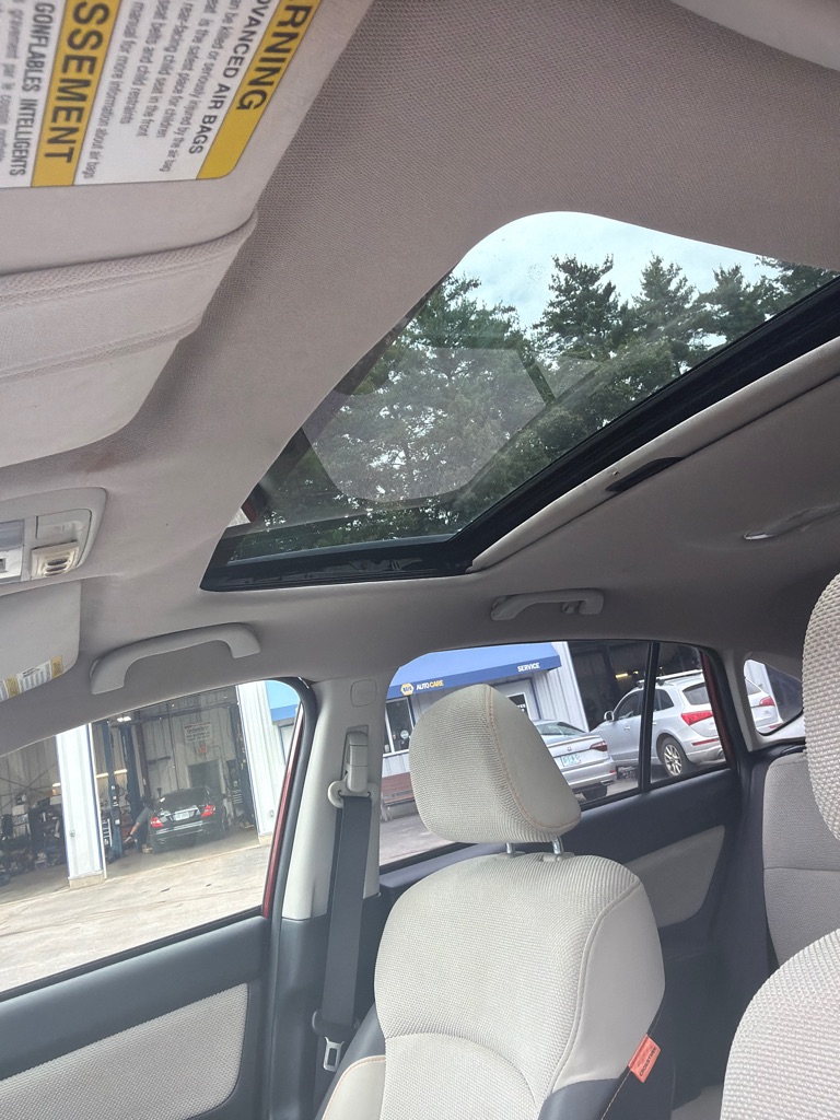 Photo 13 of this SUBARU CROSSTREK