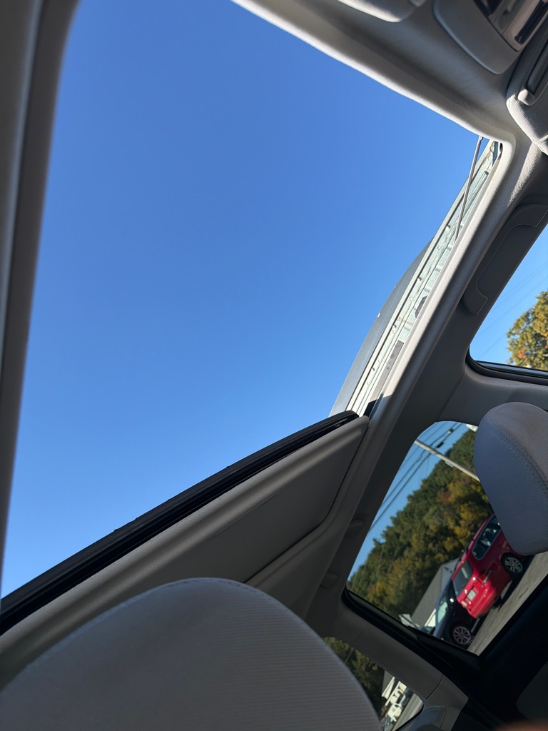 Photo 17 of this SUBARU FORESTER