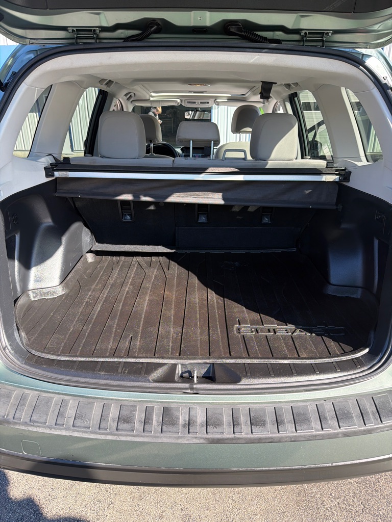Photo 16 of this SUBARU FORESTER